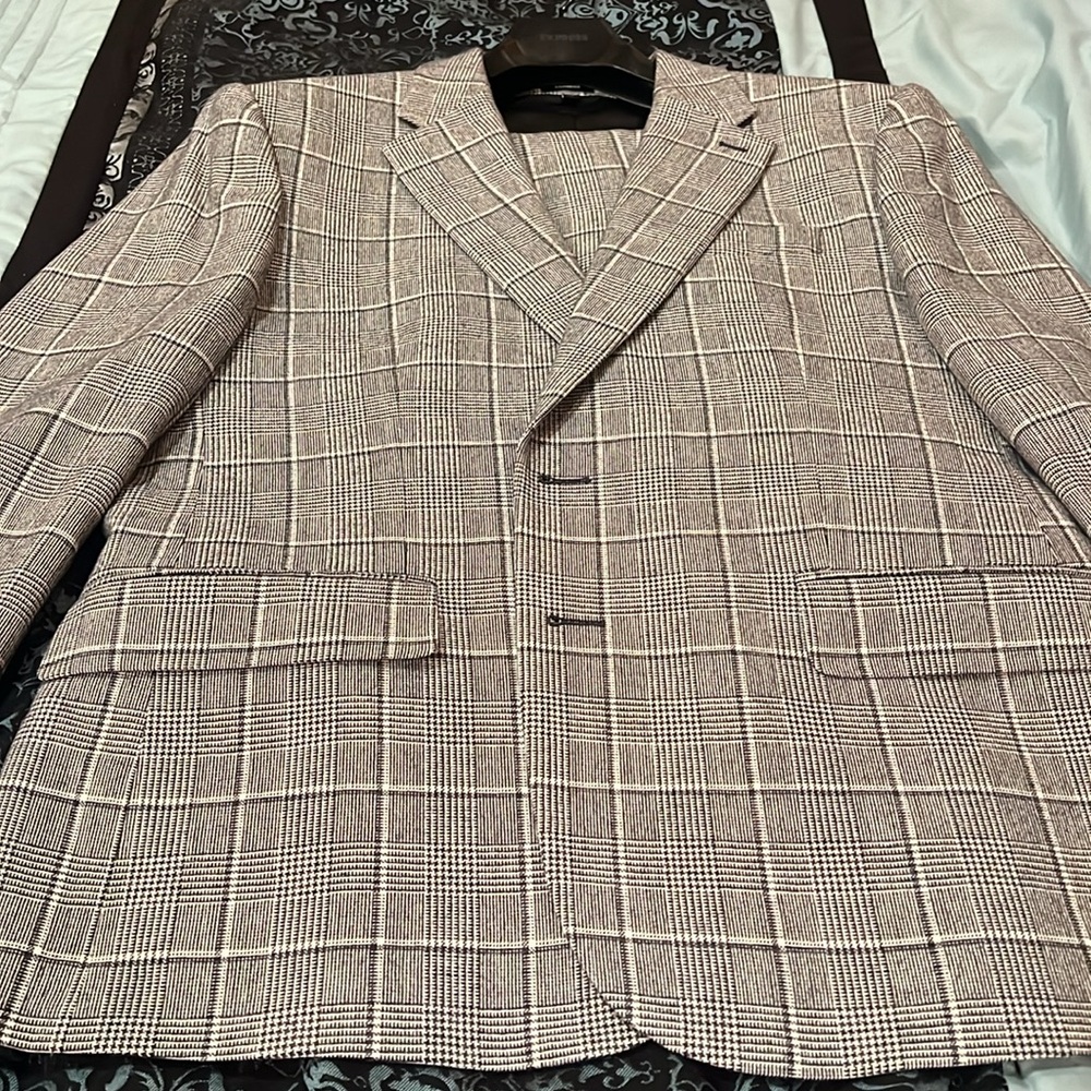 Express Men's Checkered Siur in Black and White, size 44 Small, pants 34x30 - Picture 2 of 12